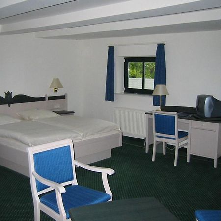 בולטנהאגן Gutshaus Redewisch Hotel & Restaurant מראה חיצוני תמונה