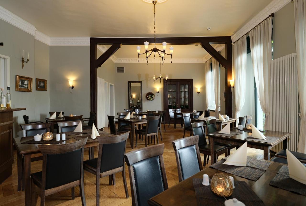 בולטנהאגן Gutshaus Redewisch Hotel & Restaurant מראה חיצוני תמונה