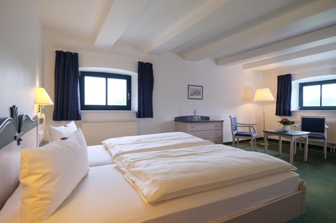 בולטנהאגן Gutshaus Redewisch Hotel & Restaurant מראה חיצוני תמונה