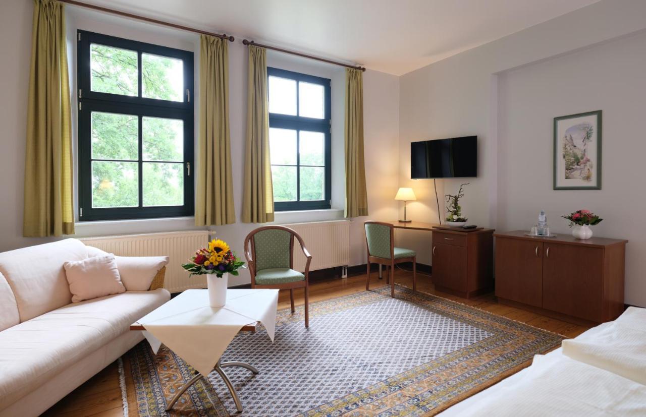 בולטנהאגן Gutshaus Redewisch Hotel & Restaurant מראה חיצוני תמונה