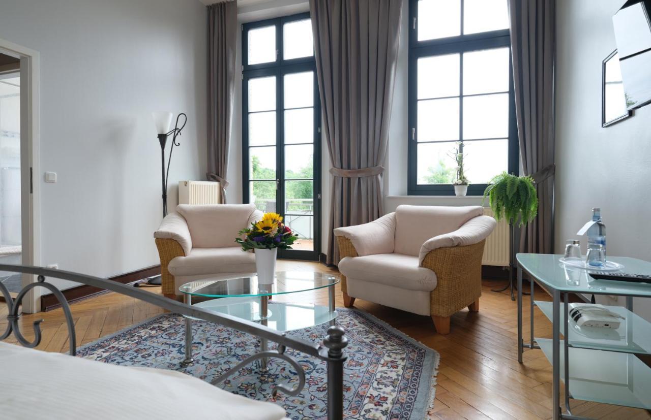 בולטנהאגן Gutshaus Redewisch Hotel & Restaurant מראה חיצוני תמונה
