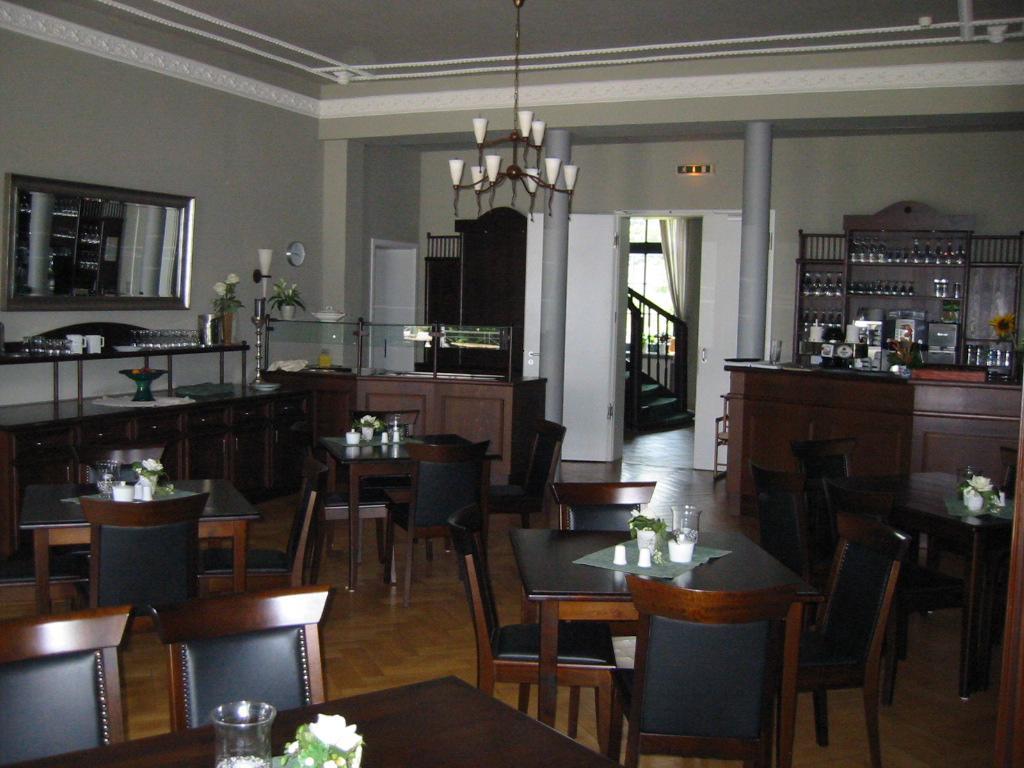 בולטנהאגן Gutshaus Redewisch Hotel & Restaurant מראה חיצוני תמונה